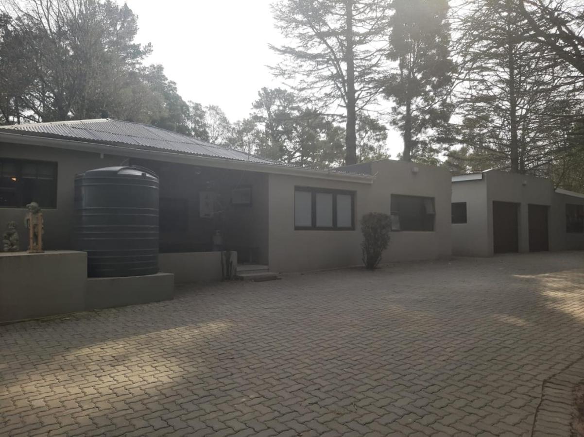 Camroshell Hotel Hogsback Exterior foto